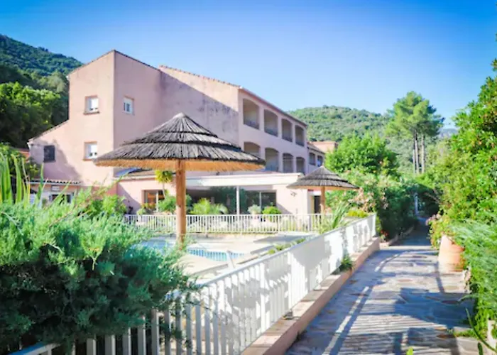 Stella Marina 3*