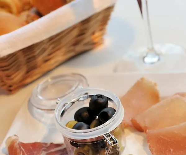 Hotel Stella Marina Serriera (Corsica)