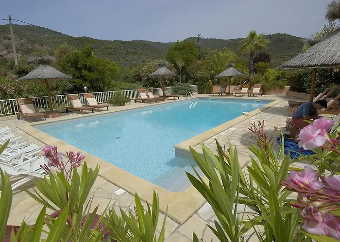 Hotel Stella Marina Serriera (Corsica)