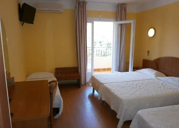 Hotel Stella Marina Serriera (Corsica)